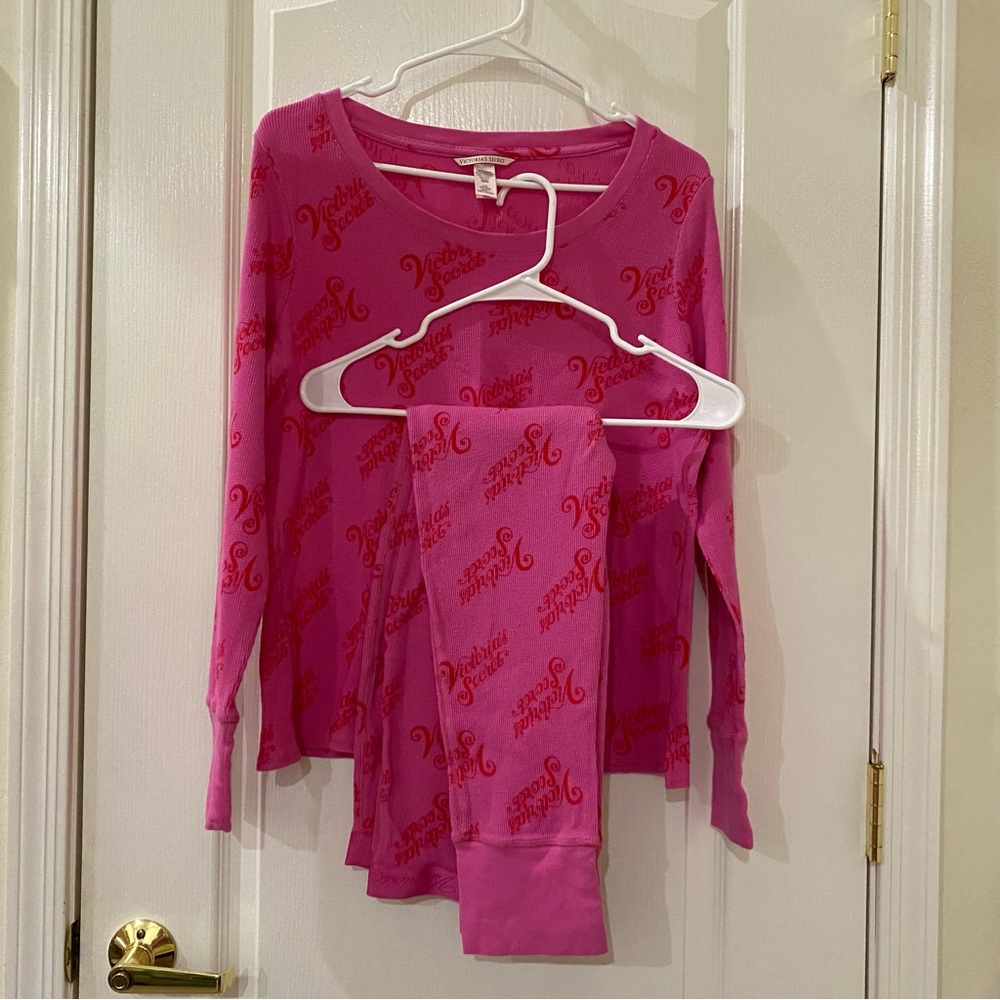 PINK Victorias Secret Pjama Set - Large